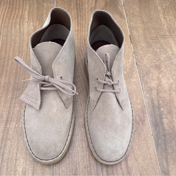 Clarks Men's Desert Chukka Boot Mushroom Suede 7M - Picture 2 of 7